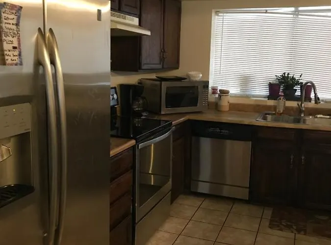 Susiessuites-phx